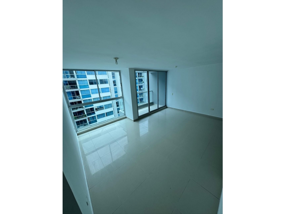 APARTAMENTO EN VENTA EN MIRAMAR