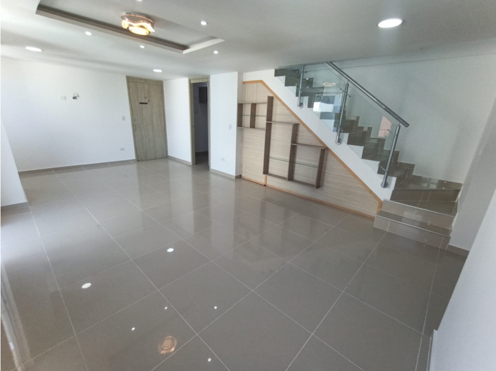 PENTHOUSE EN VENTA EN RECREO — foto 3
