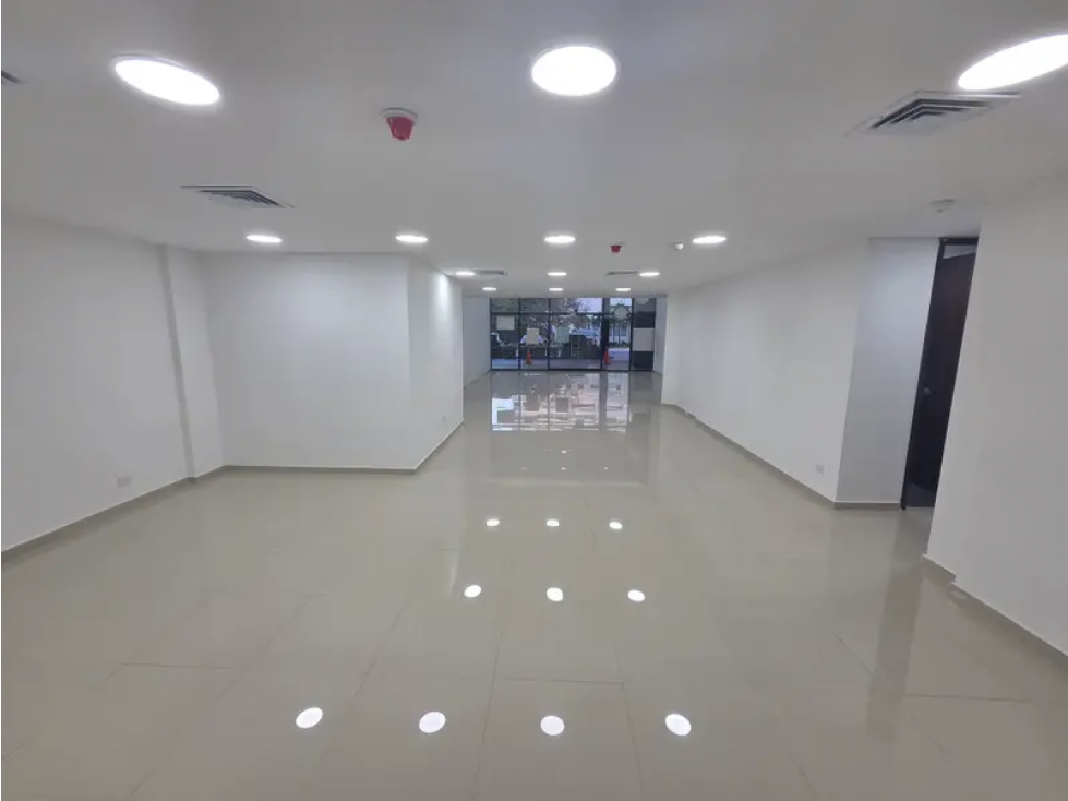 OFICINA EN ARRIENDO EN PORTAL DE GENOVES