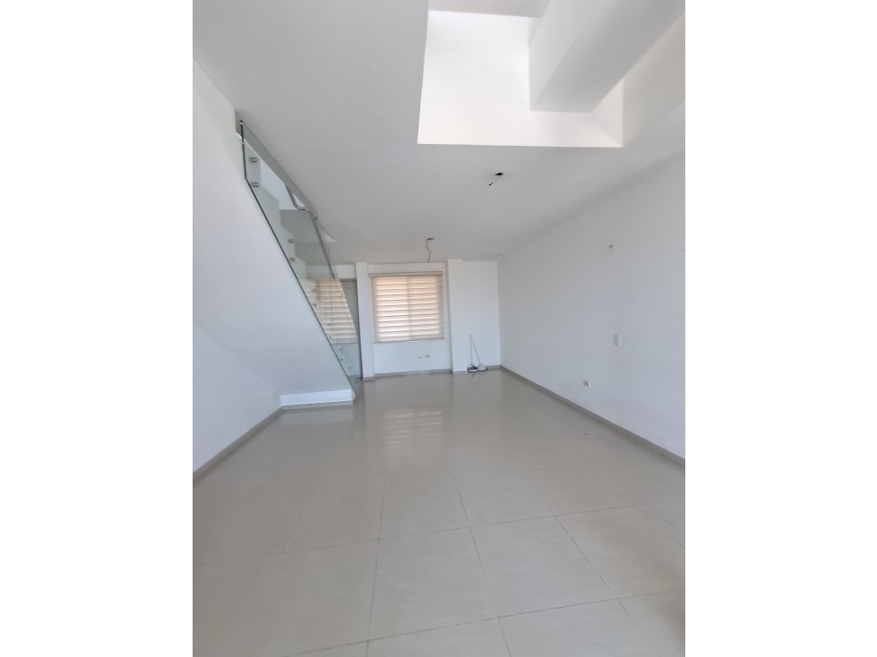 APARTAMENTO DUPLEX EN ARRIENDO Y VENTA EN EL PORVENIR — foto 3