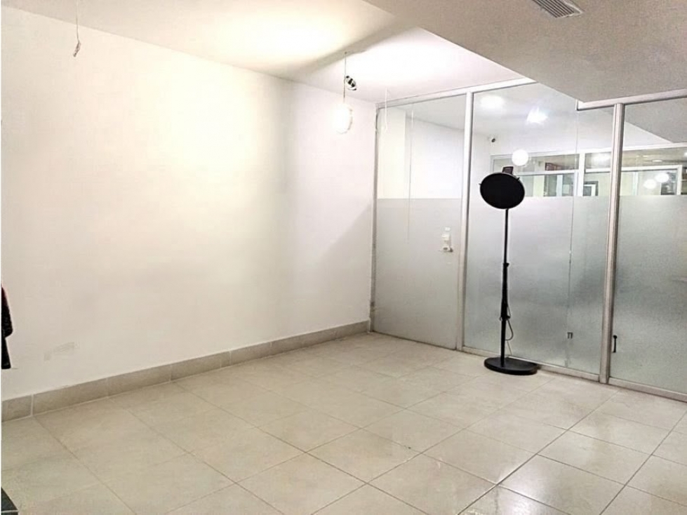 VENTA DE LOCAL EN SAN VICENTE — foto 5