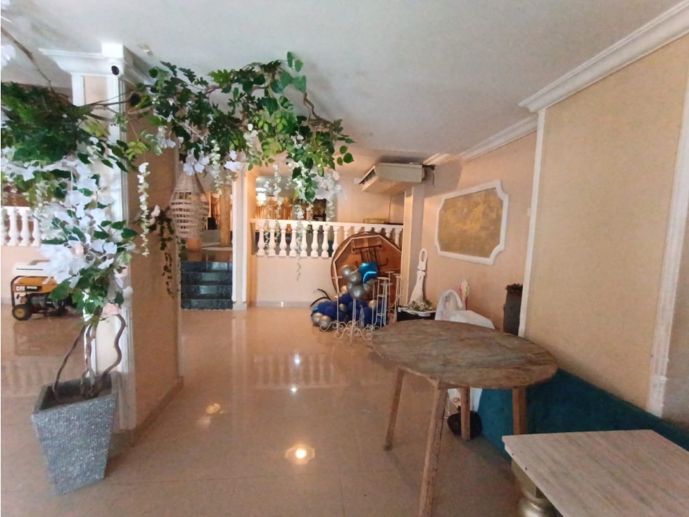 LOCAL EN ALQUILER Y VENTA EN LOS NOGALES - 4