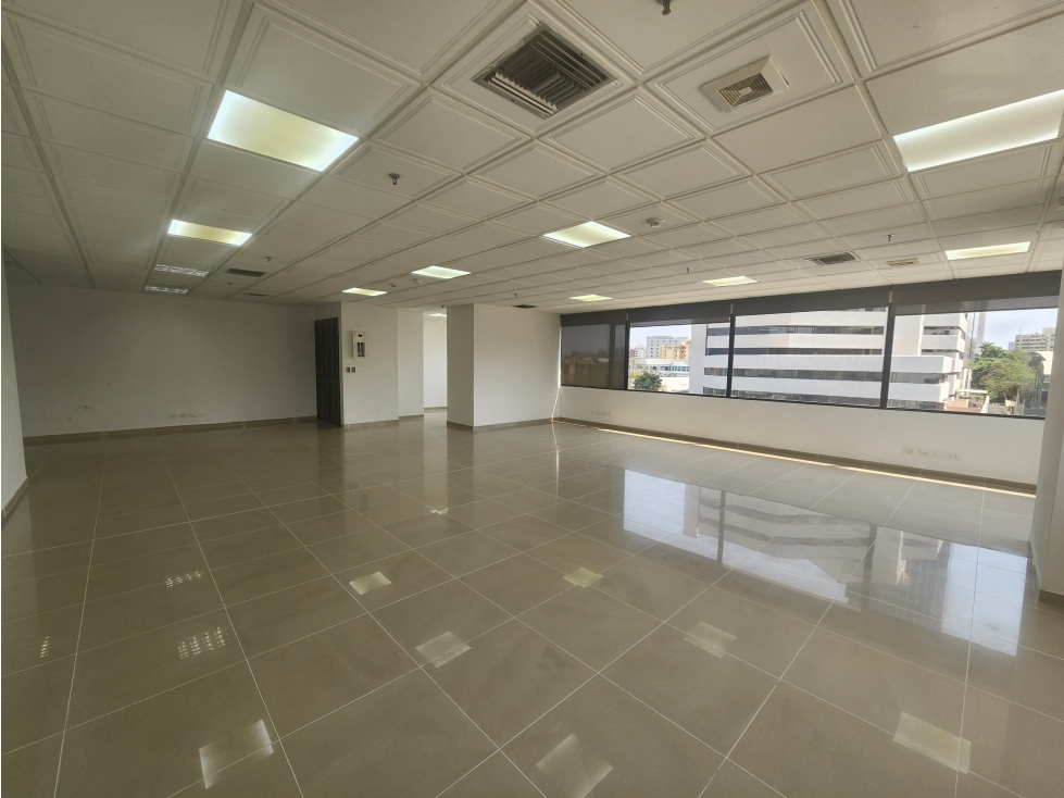 OFICINA EN ALQUILER EN VILLA COUNTRY - 1