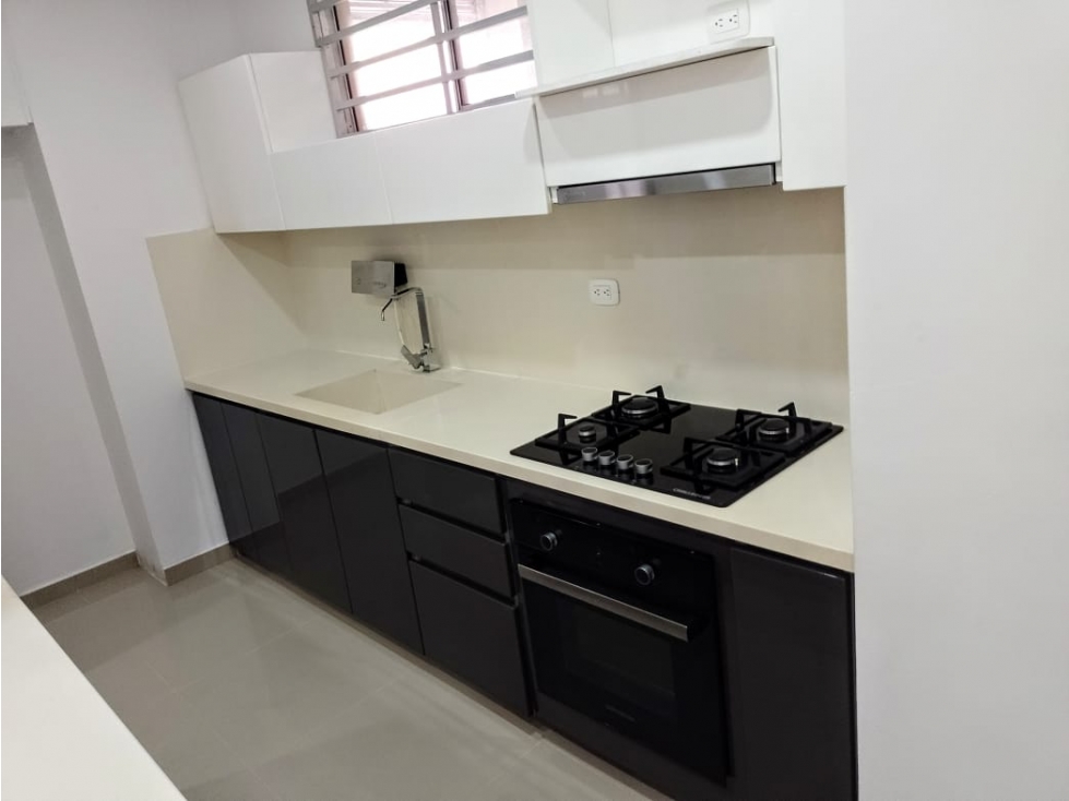 APARTAMENTO EN VENTA Y ARRIENDO EN PORTAL DE GENOVES — foto 2