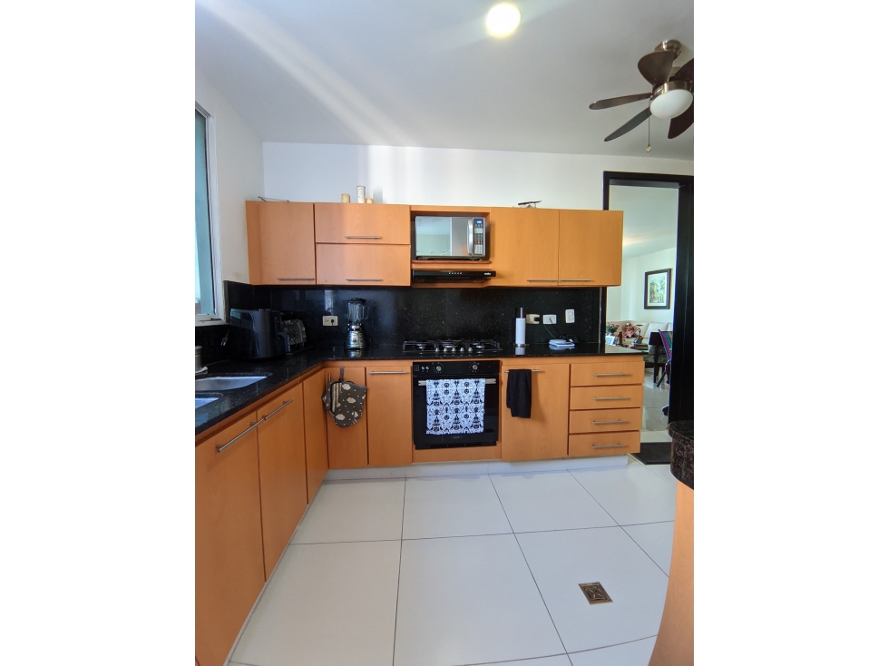 APARTAMENTO EN VENTA EN ALTOS DE RIOMAR — foto 2