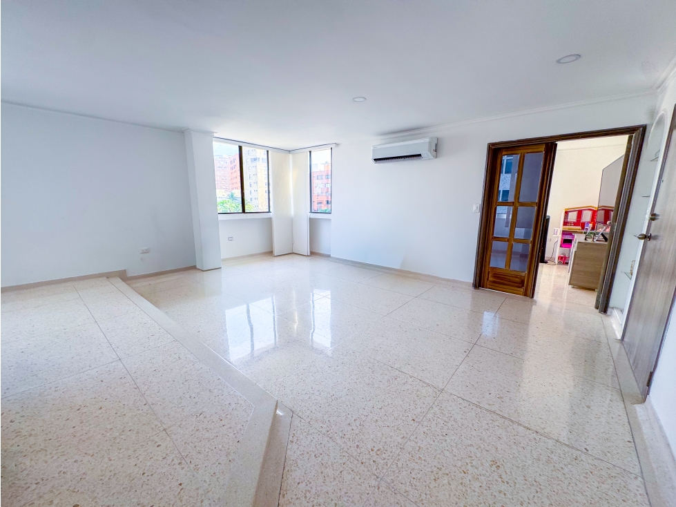 APARTAMENTO EN VENTA EN RIOMAR — foto 4