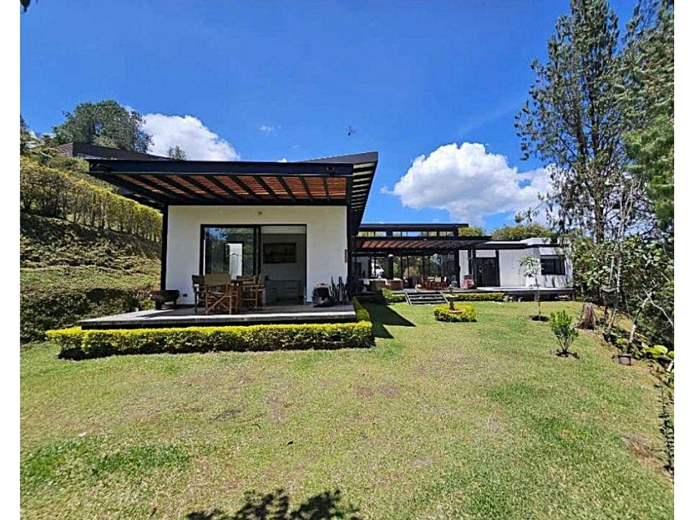 Casa Campestre en Venta en El Retiro, sector Soto del Este — foto 2