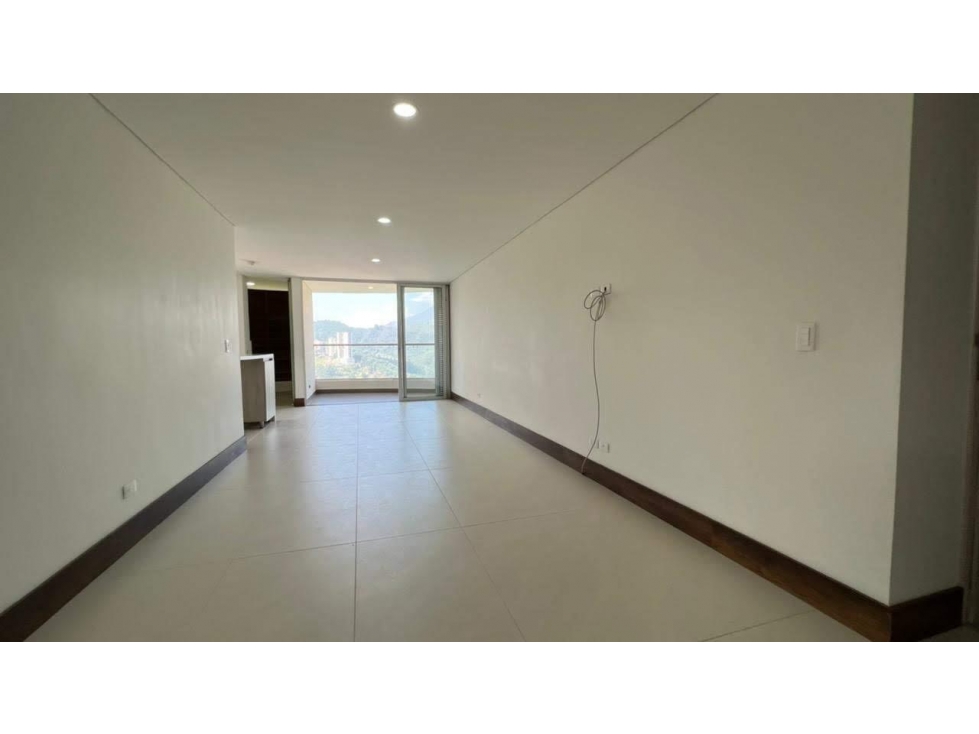 Apartamento en Venta en Sabaneta, sector Las Lomitas — foto 3