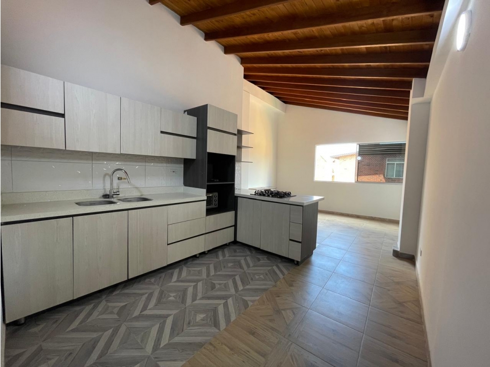 Apartamento en venta en Sabaneta, sector Calle Larga
