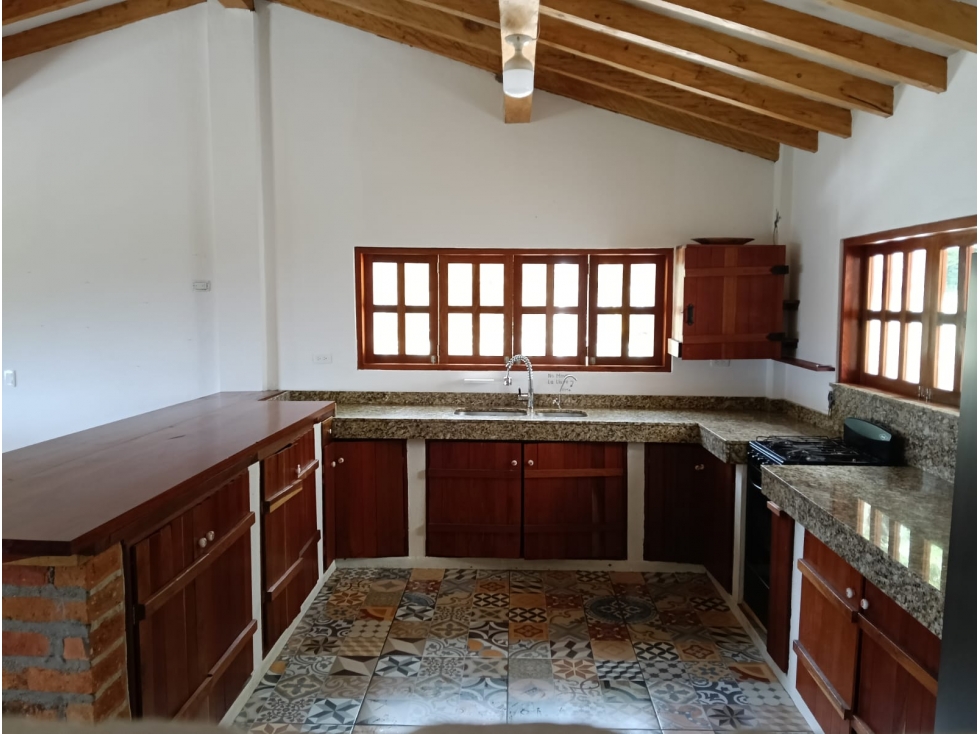 Casa Finca en Arriendo Rionegro, sector Yarumal — foto 5
