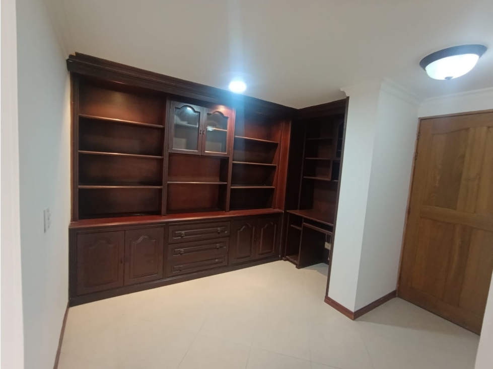 Apartamento en Arriendo Envigado, sector San Lucas — foto 4