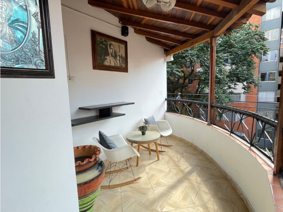 Casa en Venta en Sabaneta, Sector Calle Larga