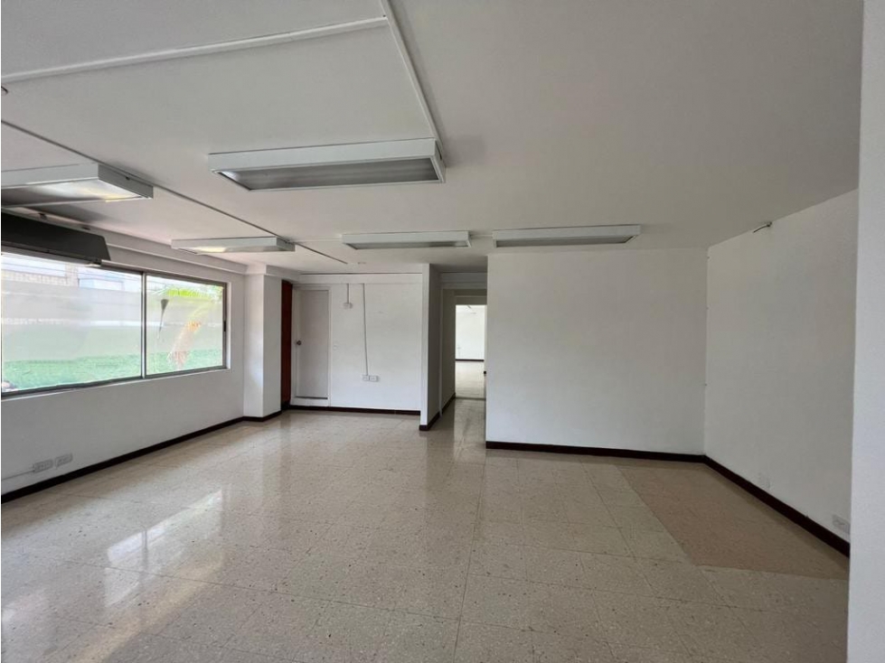 Oficina en Arriendo en Medellín, sector San Diego — foto 2