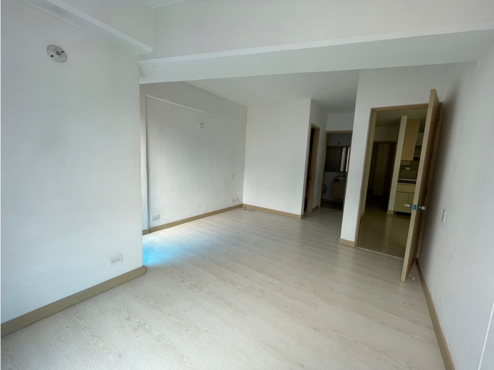 Apartamento en Arriendo en Sabaneta, Sector Aves María — foto 4