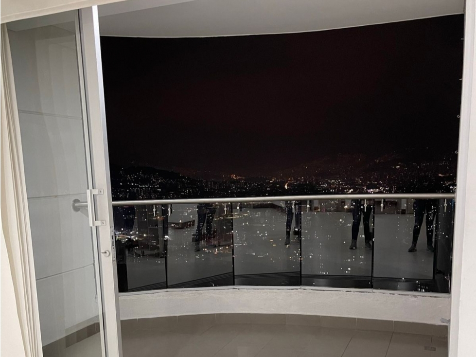 Apartamento en venta en Sabaneta, sector Las Lomitas — foto 4