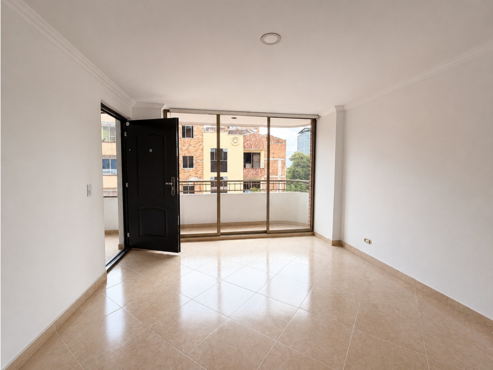 Apartamento en Venta en Sabaneta, sector Calle Larga — foto 2