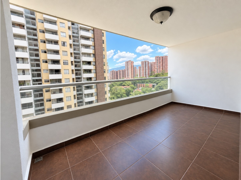 Apartamento en venta en Sabaneta, sector Las Lomitas — foto 4