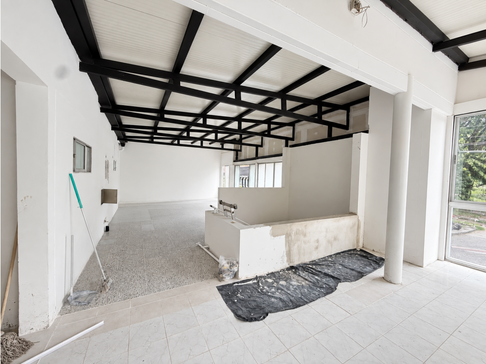Bodega en venta en Medellín, sector El Poblado - 3