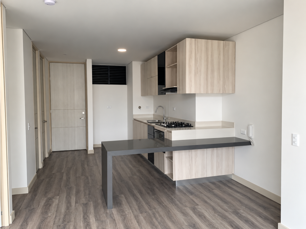 Apartaestudio en renta en Medellín, sector Los Balsos — foto 3
