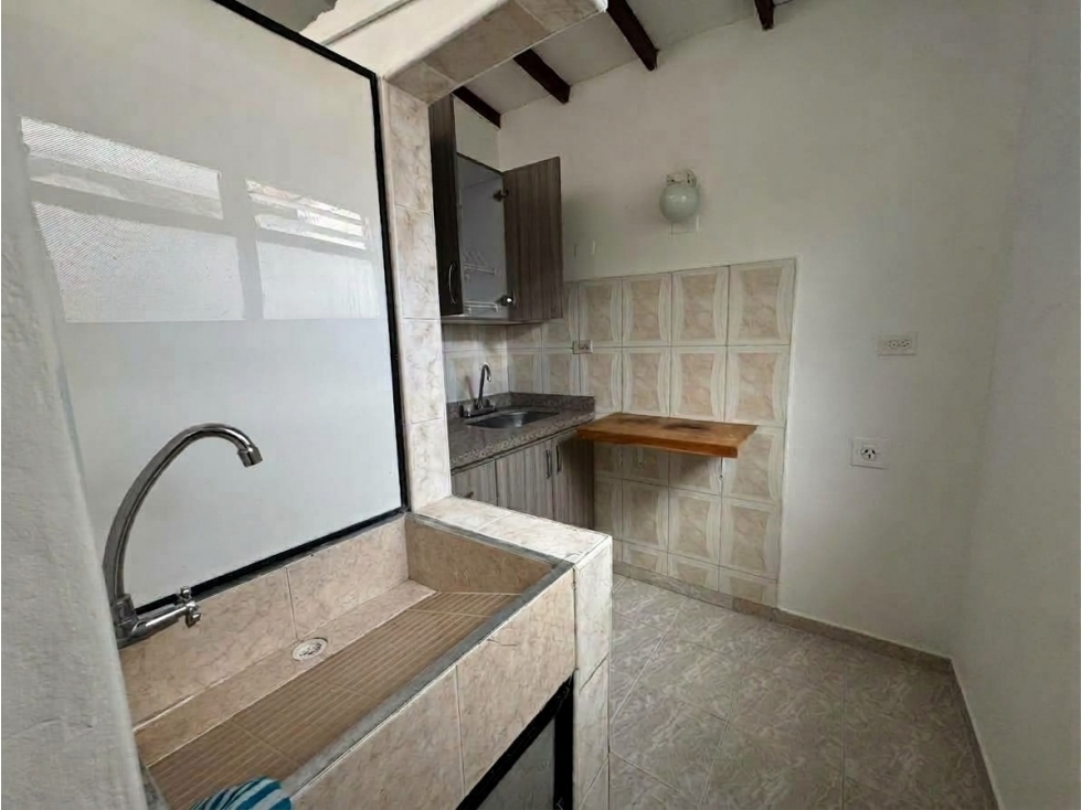 Casa en venta en Medellín, sector San Rafael Av. Guayabal — foto 3