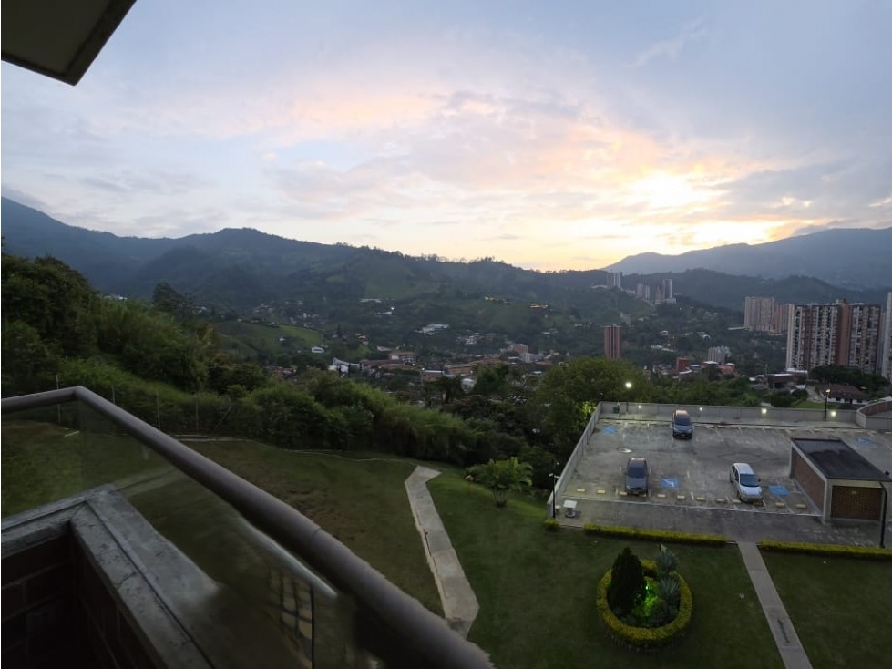 Apartamento en Venta en Sabaneta,Sector Las Lomitas — foto 4