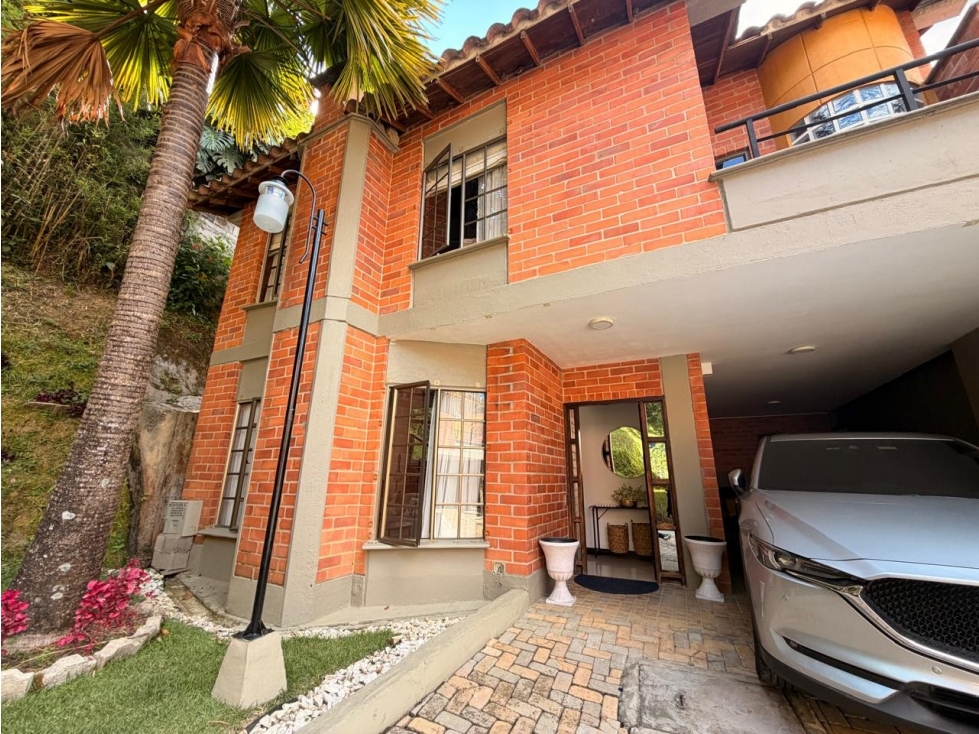 Casa en Venta en Sabaneta, sector El Carmelo