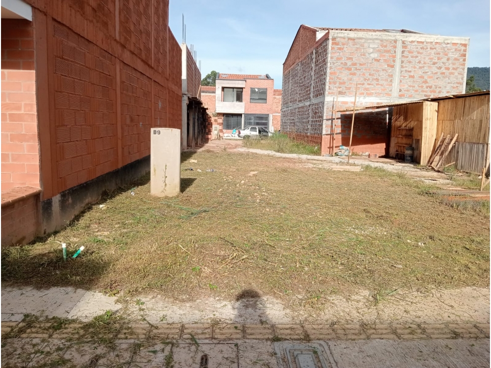 Lote en venta en La Ceja, sector La Colombiere - 5