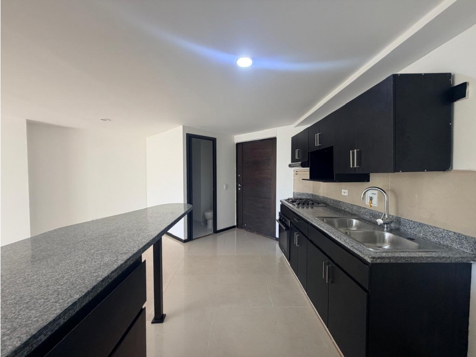 Apartamento en renta en Sabaneta, sector Las Lomitas — foto 3