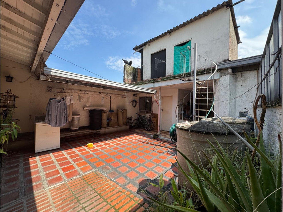 Casa en Venta en Envigado sector Parque — foto 2