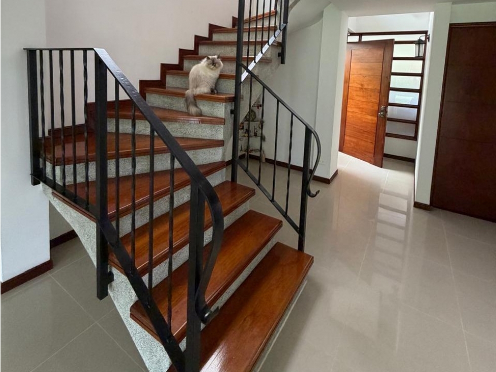 Casa en Arriendo Envigado, Sector La Sebastiana — foto 5