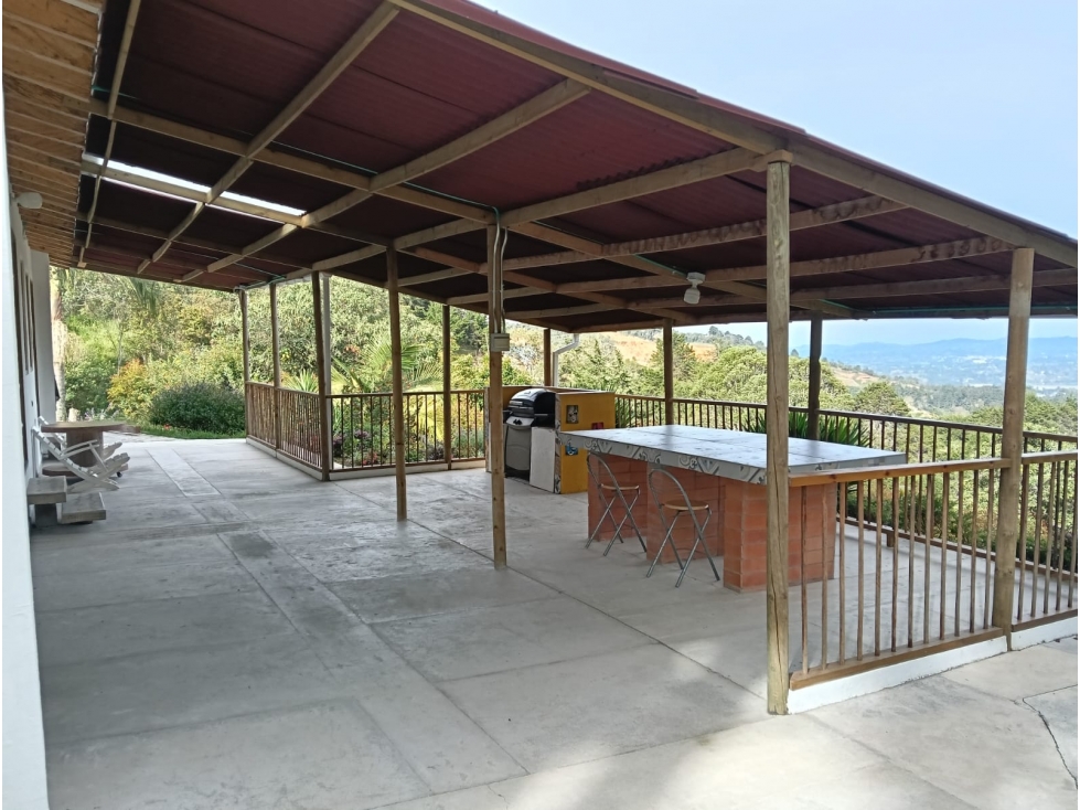 Casa Finca en Arriendo Rionegro, sector Yarumal