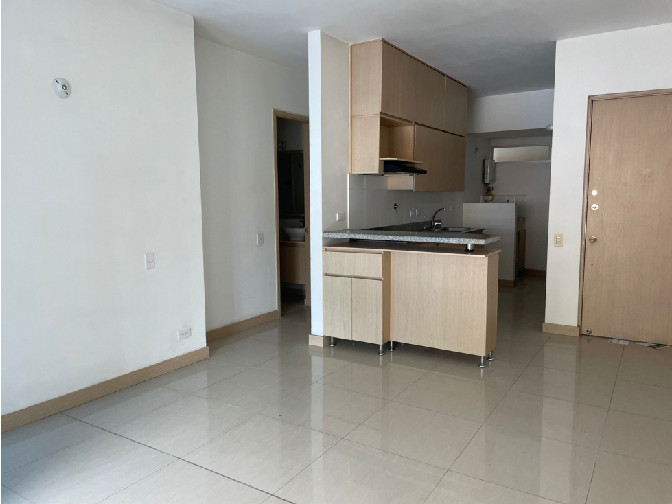 Apartamento en Arriendo en Sabaneta, Sector Aves María