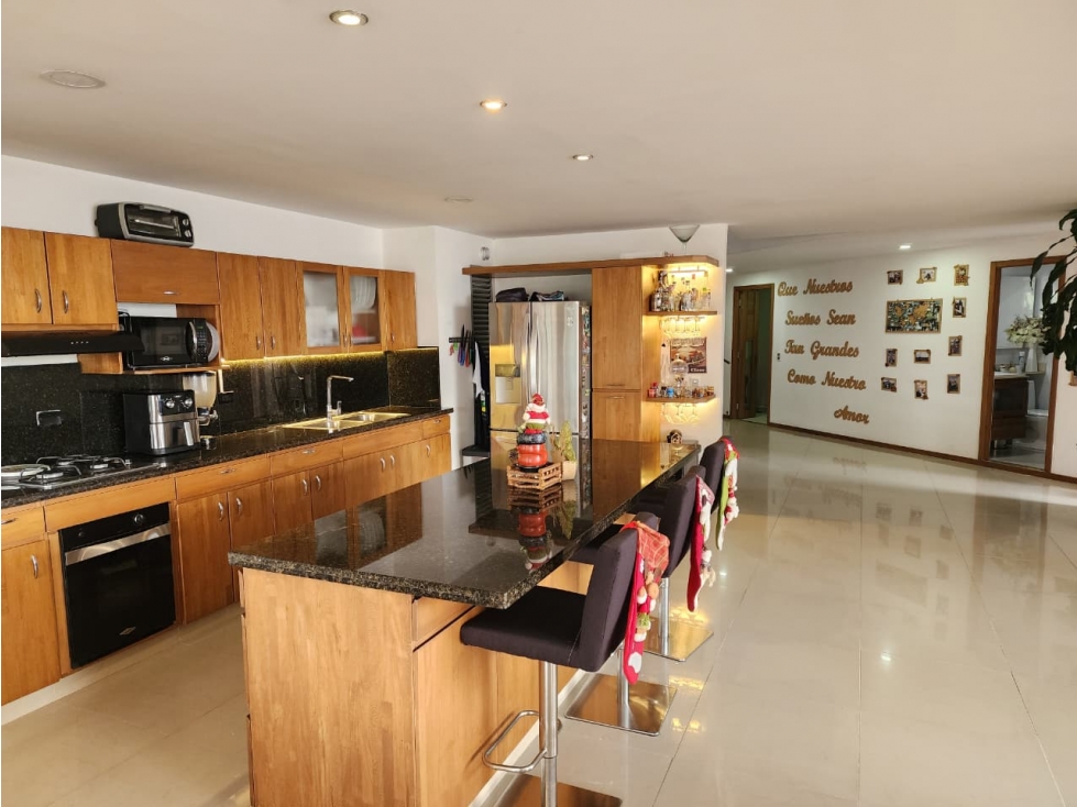 Apartamento Dúplex en Venta en Sabaneta, sector Las Lomitas — foto 5