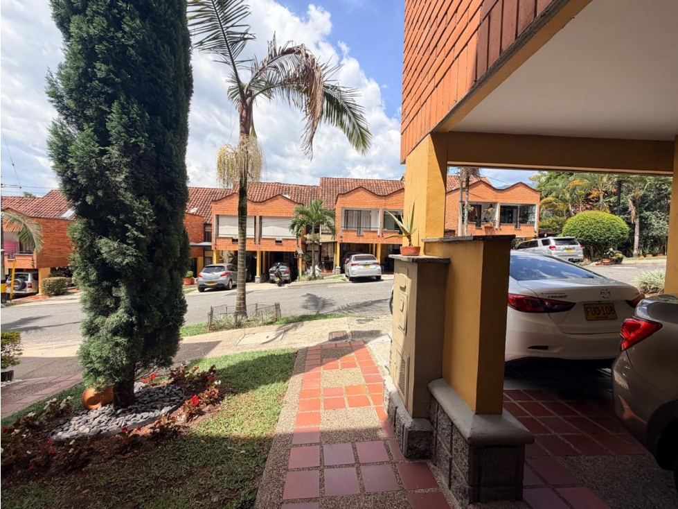 Casa en Venta en Envigado, sector El Dorado