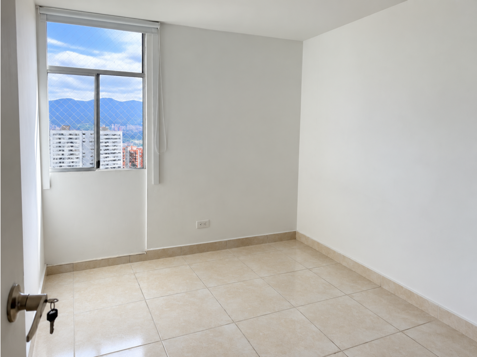 Apartamento en venta en Medellín, sector Loma del Indio — foto 5
