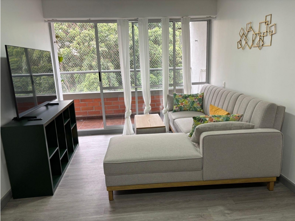 Apartamento en Arriendo en Sabaneta, sector Loma linda