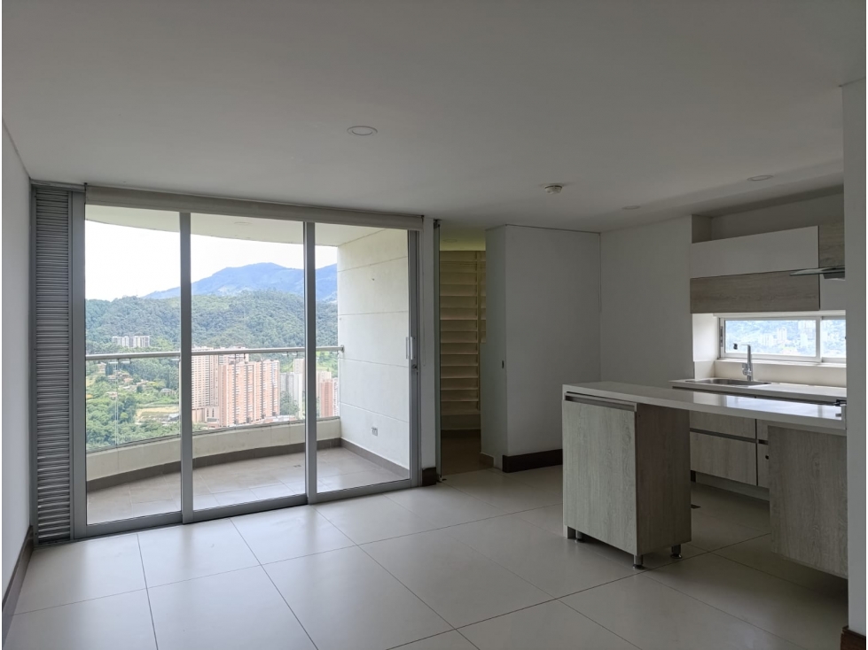 Apartamento en venta en Sabaneta, sector Las Lomitas