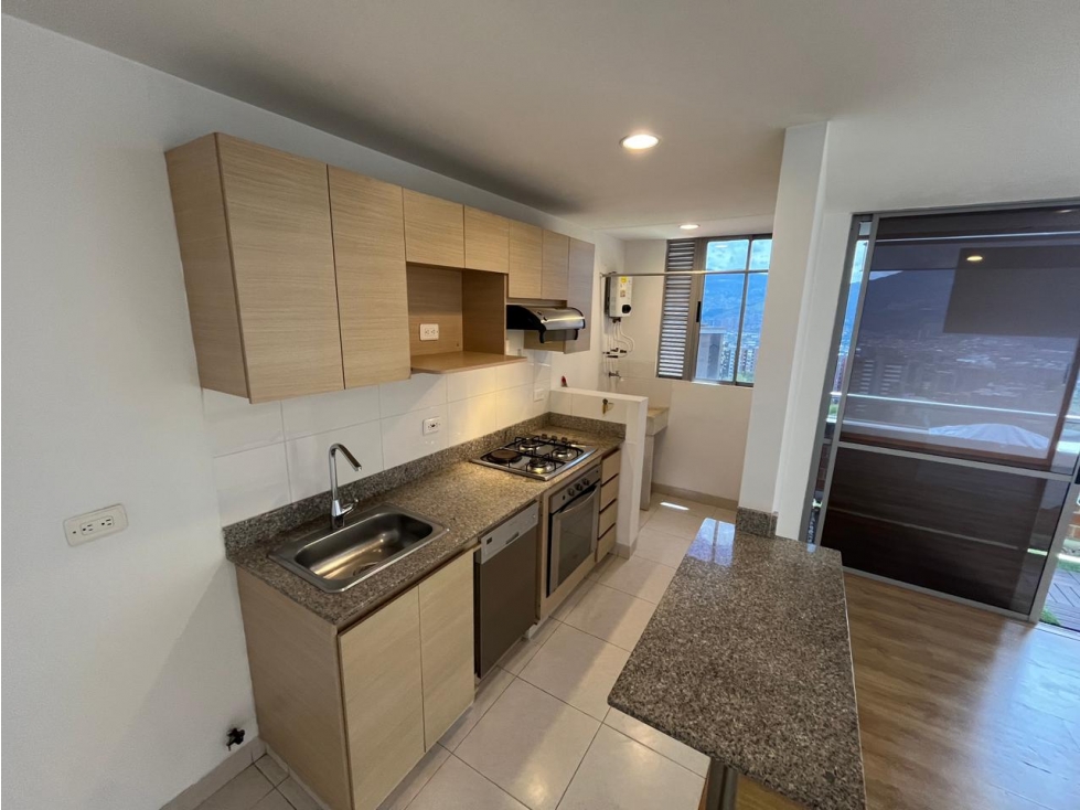 Apartamento en Renta en Envigado, sector El Esmeraldal — foto 3