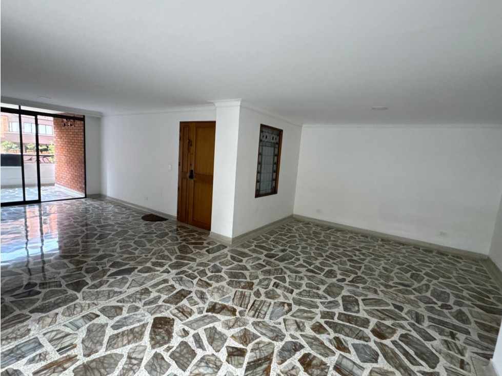 Apartamento en Venta en El Poblado, sector El Campestre — foto 3