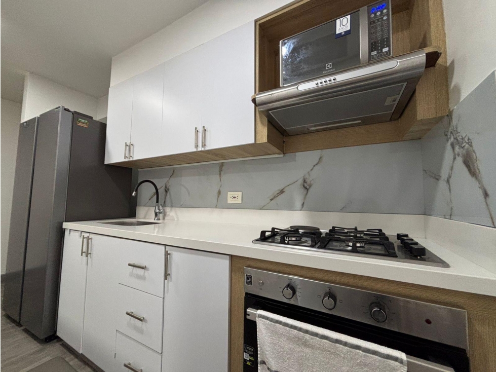 Apartamento en Arriendo en Sabaneta, sector Loma linda — foto 3