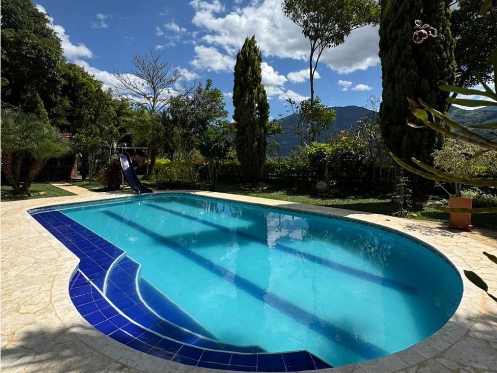 Casa Campestre en Venta en Girardota, sector El Limonar — foto 5