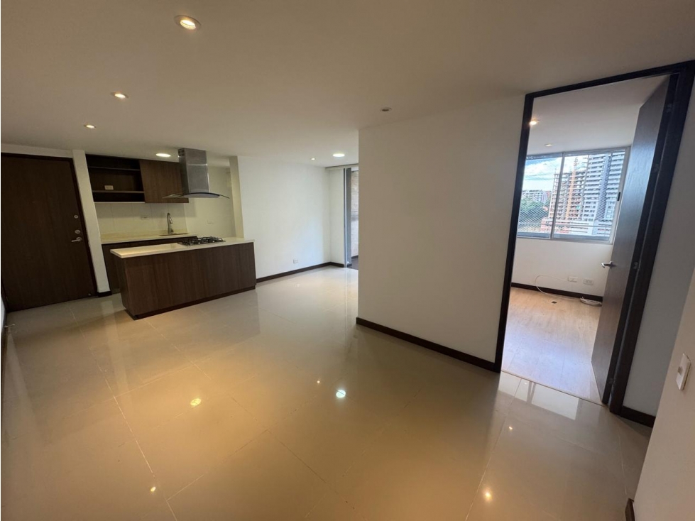 Apartamento en Arriendo en Envigado, Sector La Mina — foto 3