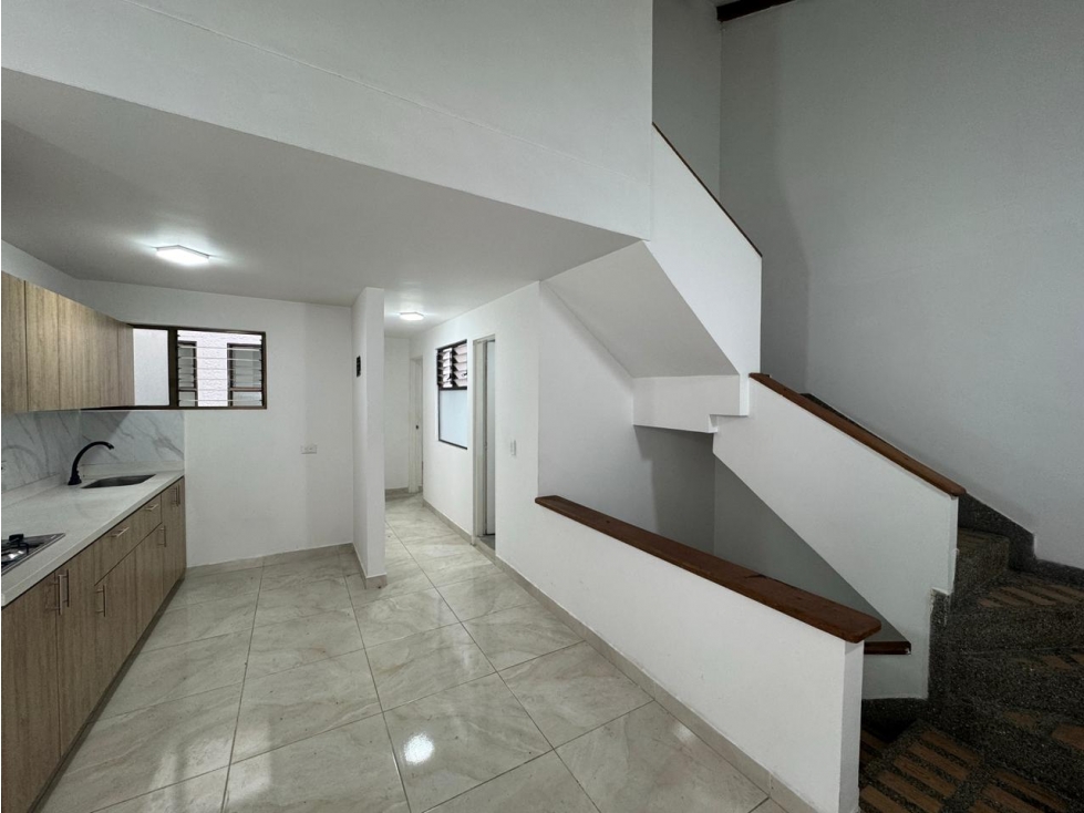Apartamento en renta en Sabaneta, sector Santa Ana — foto 3