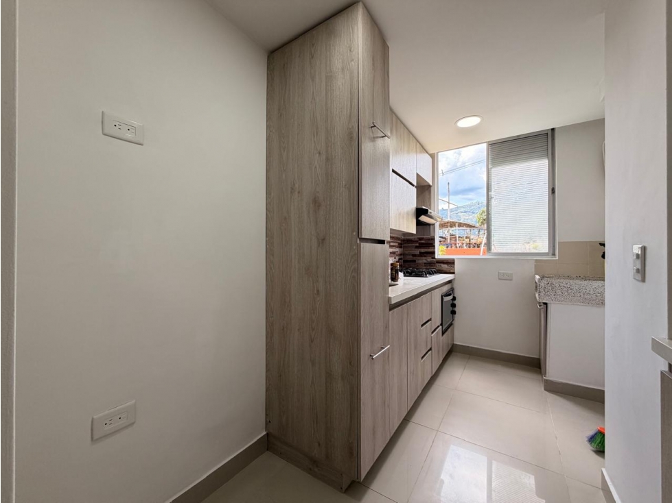 Apartamento en Venta en Sabaneta sector parte Alta de San José — foto 3