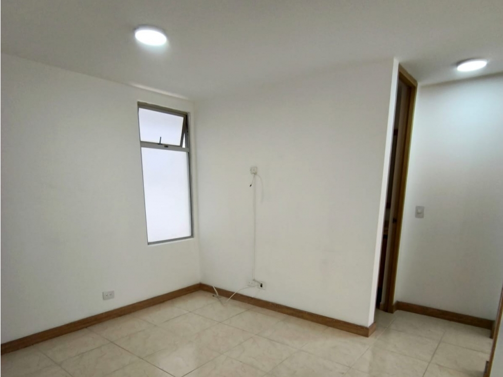 Apartamento en Arriendo en Envigado, Sector Cumbres — foto 6