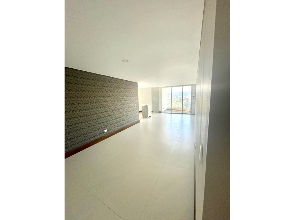 Apartamento en venta en Sabaneta, sector Las lomitas — foto 4