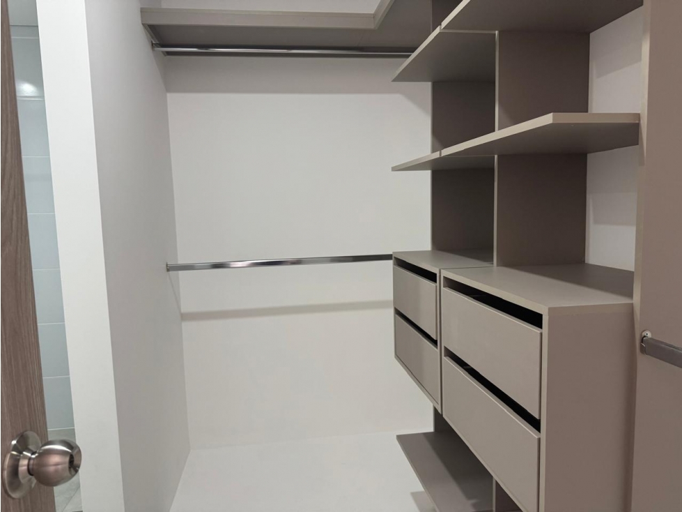 Apartamento en Arriendo en Sabaneta, sector La Doctora — foto 6