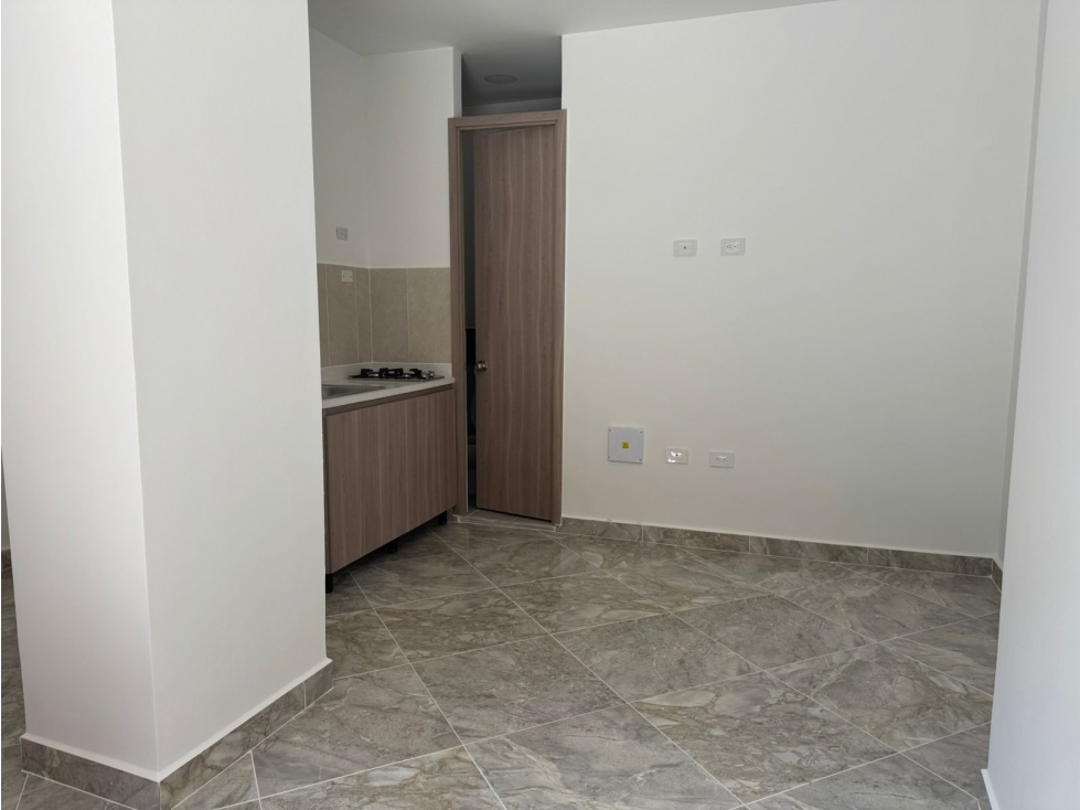 Local en Arriendo en Sabaneta , Sector Calle del banco — foto 4