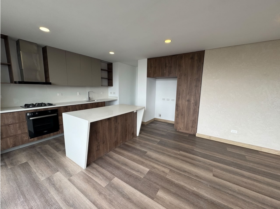 Apartamento en Arriendo en El Poblado, Sector El Tesoro — foto 3