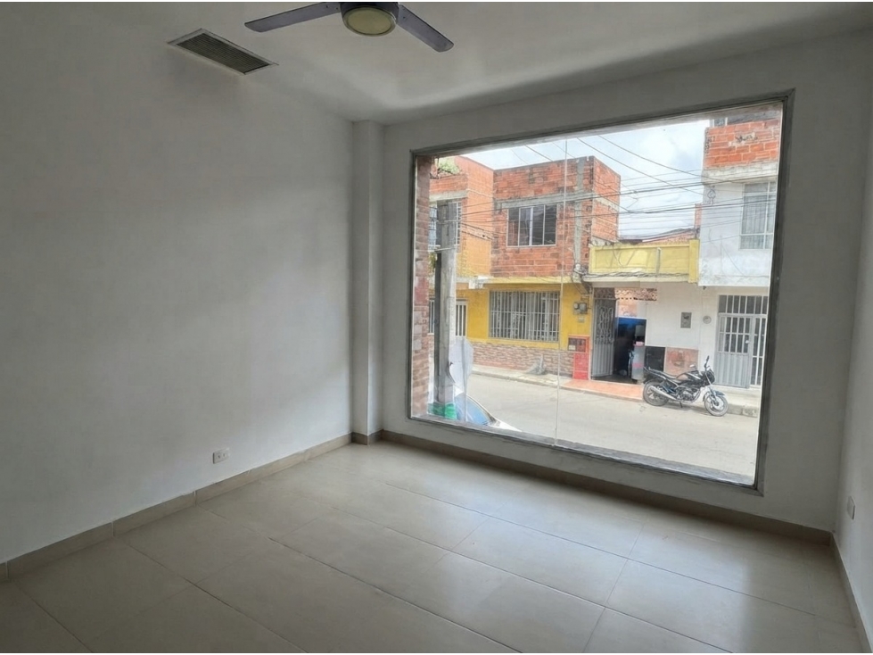 Local en Renta en Caldas, sector Parque - 2